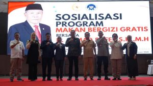 Meningkatkan Kualitas gizi Masyarakat, Komisi IX DPR RI Bersama Pemerintah Kab. Kolaka Timur, Sosialisasikan Program Bantuan Makan Bergizi Gratis (MBG).